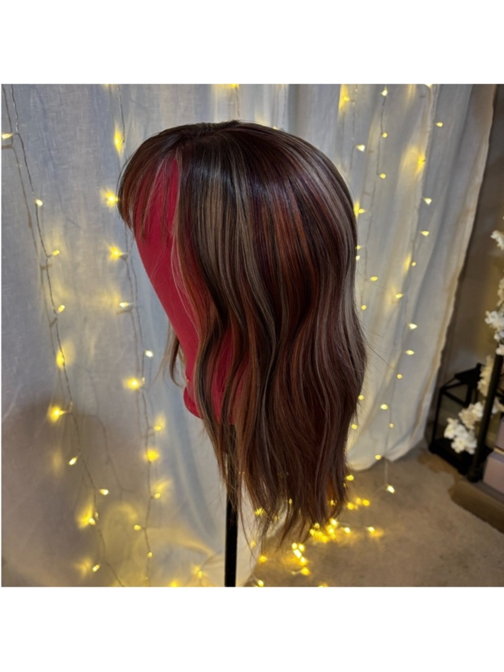 Chelsea Smith Wig - Picture 5 of 5